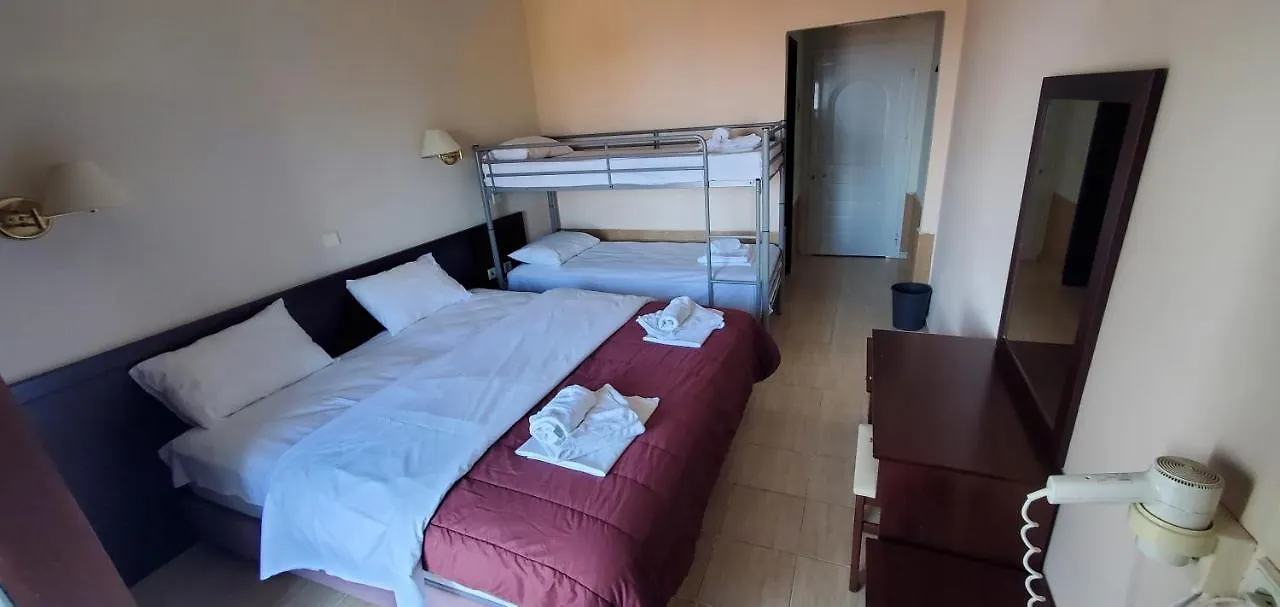 Hotel Paradise Κρυοπηγή