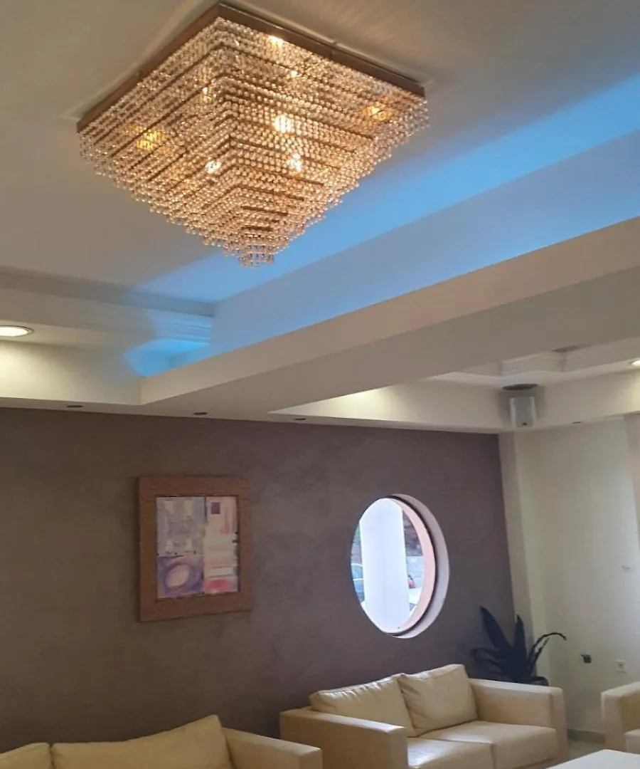 Hotel Paradise Κρυοπηγή