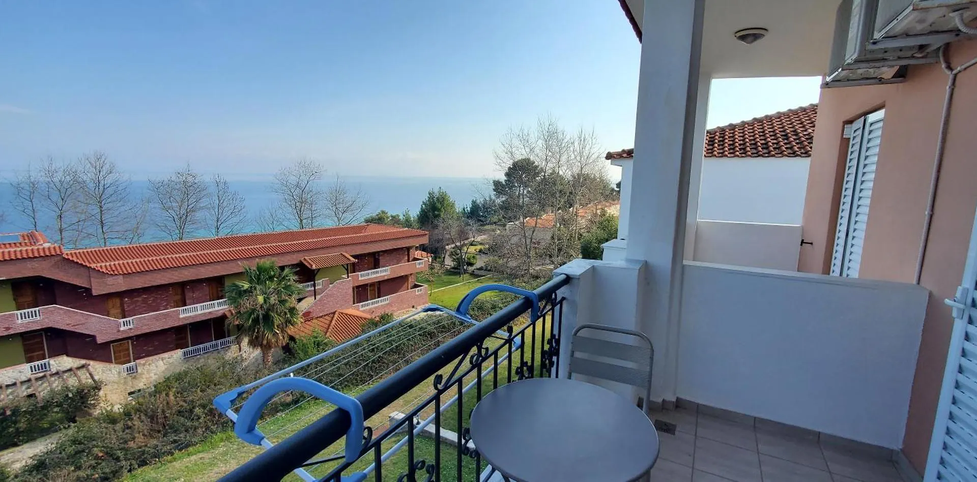 Hotel Paradise Κρυοπηγή