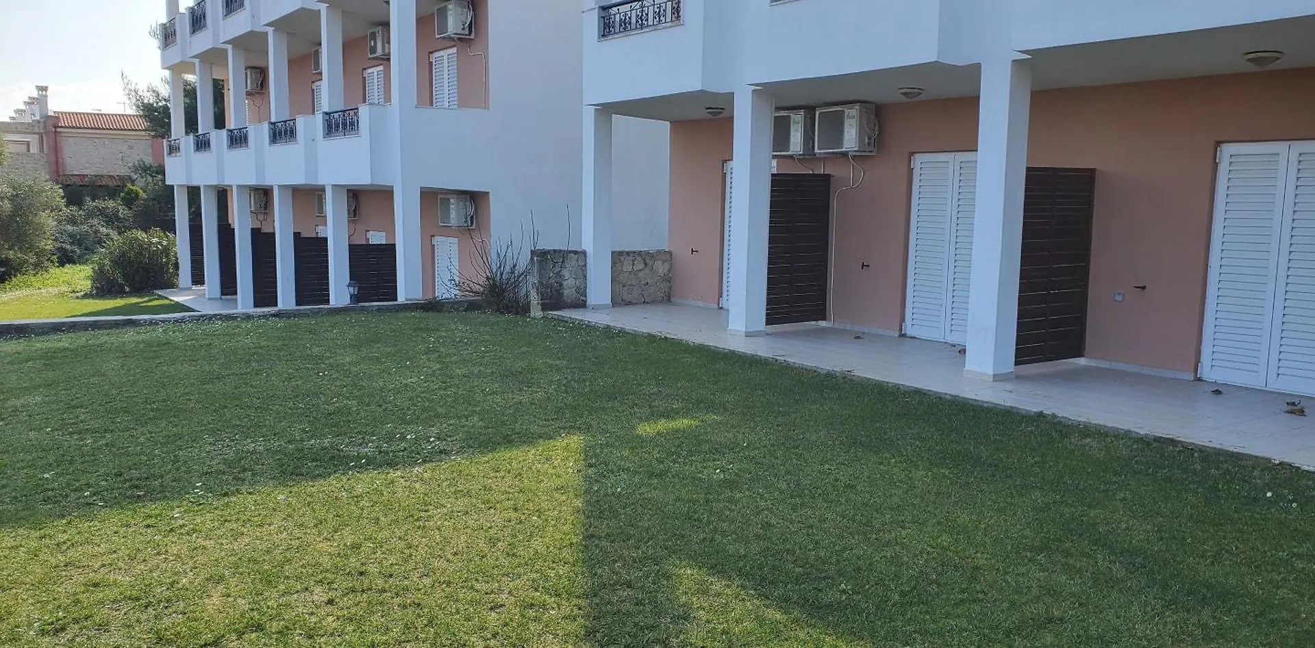 Hotel Paradise Κρυοπηγή