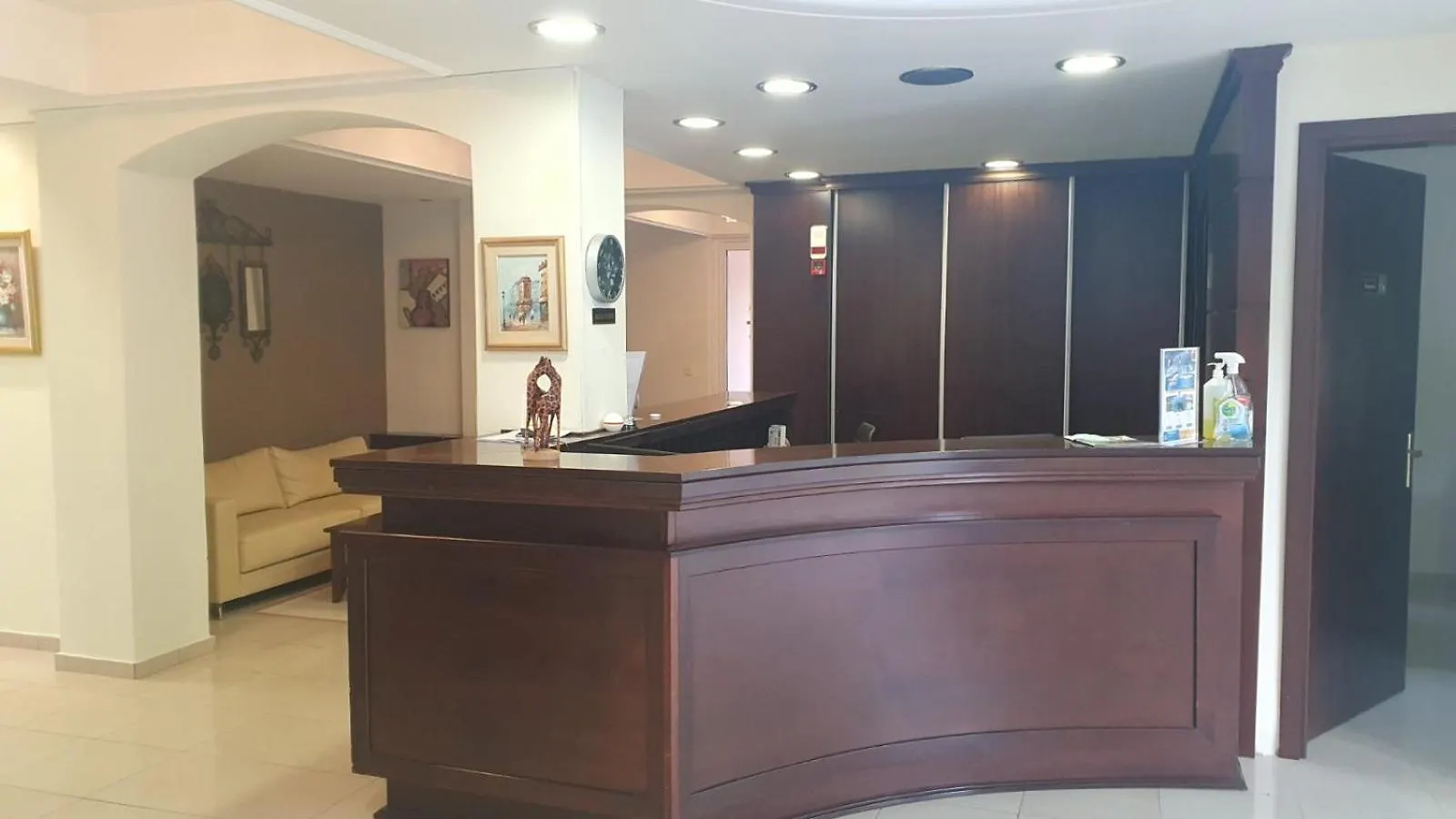 Hotel Paradise Kriopigi 3*,  Grecia