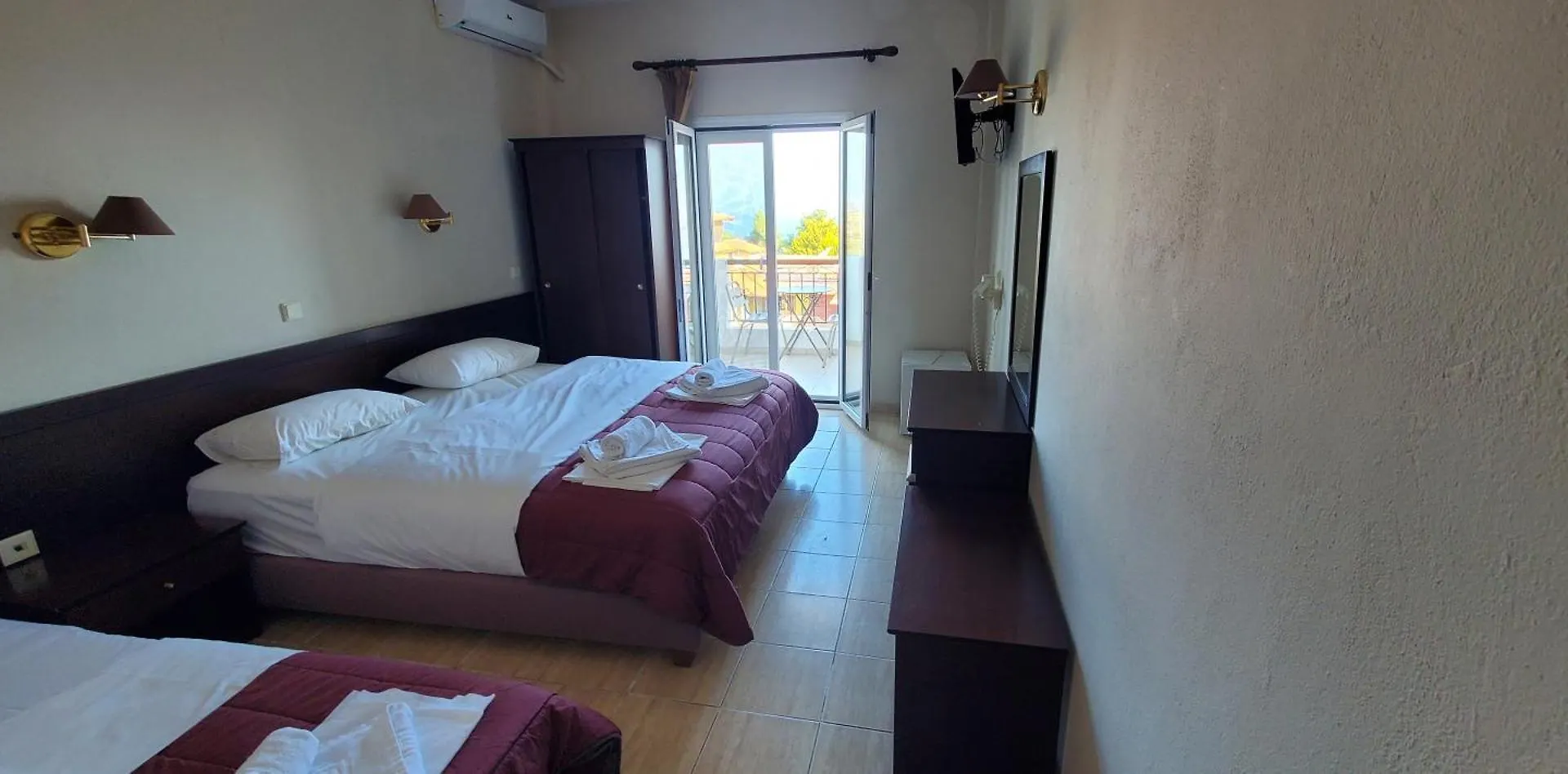 Hotel Paradise Kriopigi 3*,  Grecia