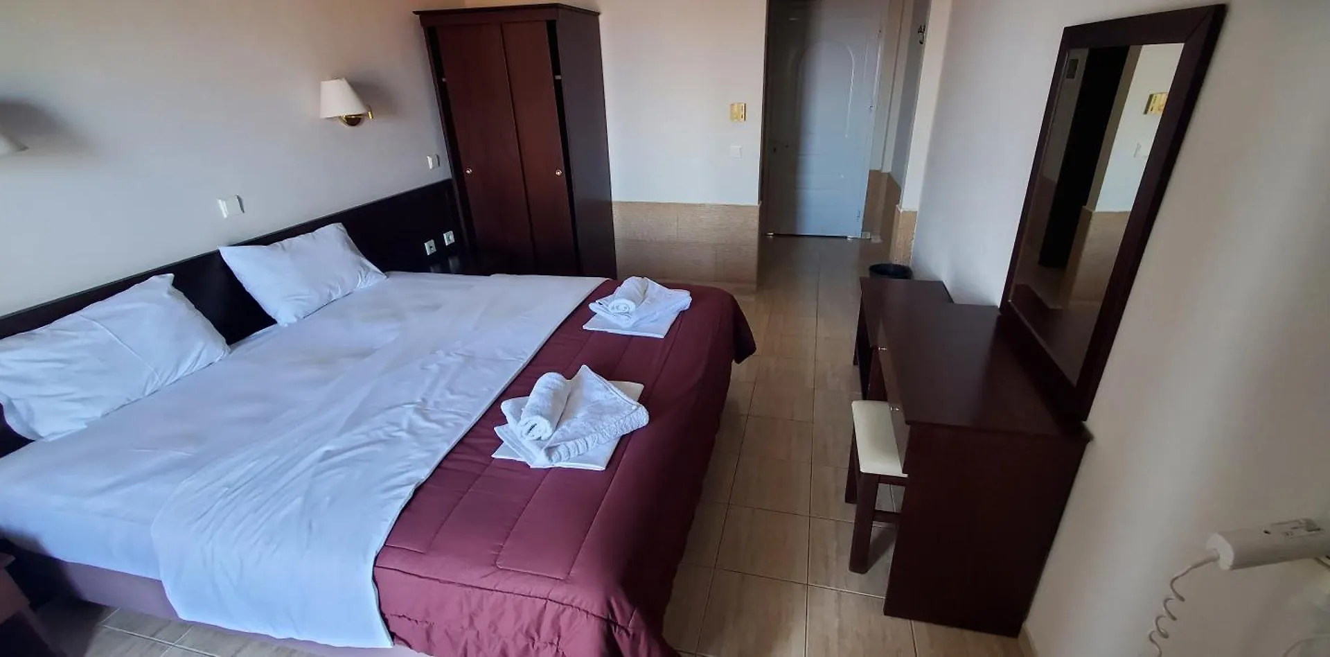 Hotel Paradise Kriopigi