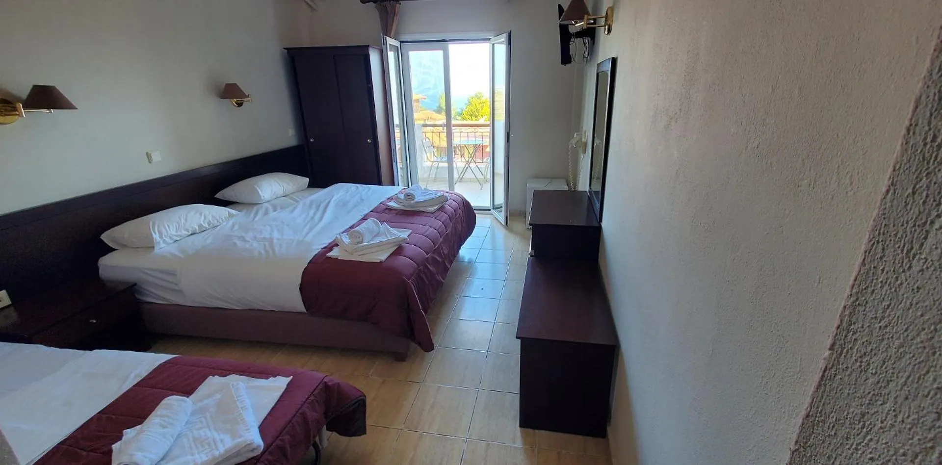 Hotel Paradise Kriopigi